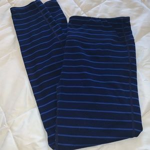 Athleta Chaturanga Tights size L navy blue stripe
